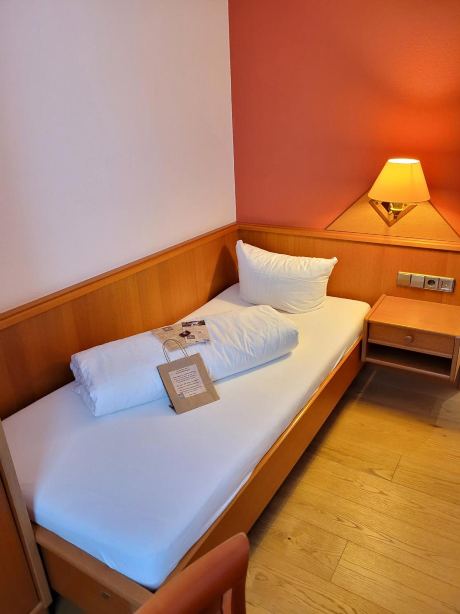 Münsingen Hotel Herrmann מראה חיצוני תמונה