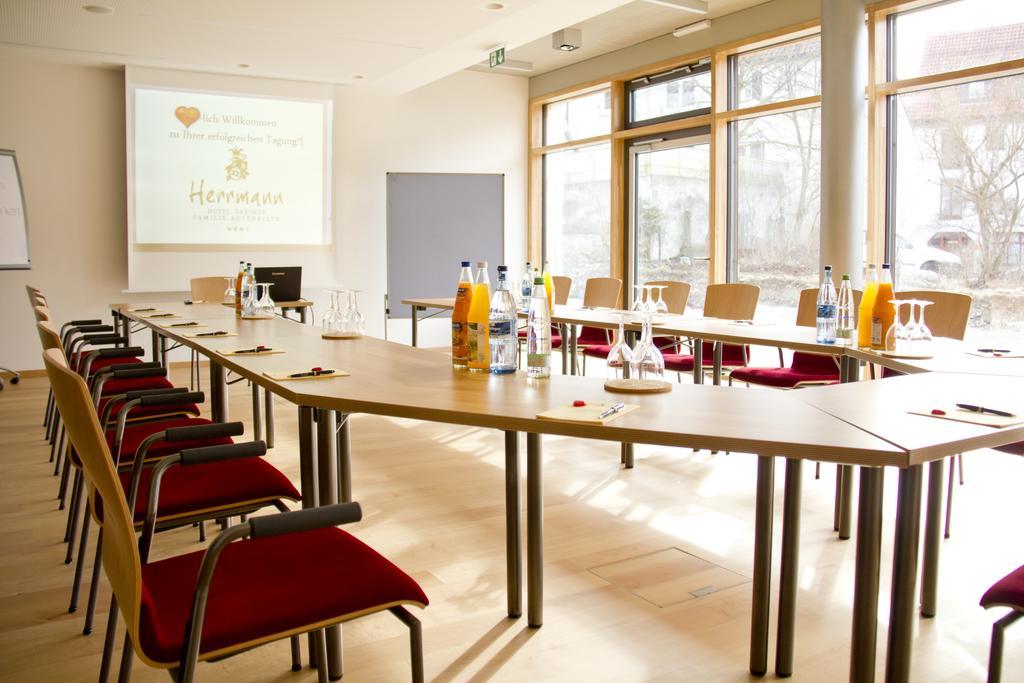Münsingen Hotel Herrmann מראה חיצוני תמונה