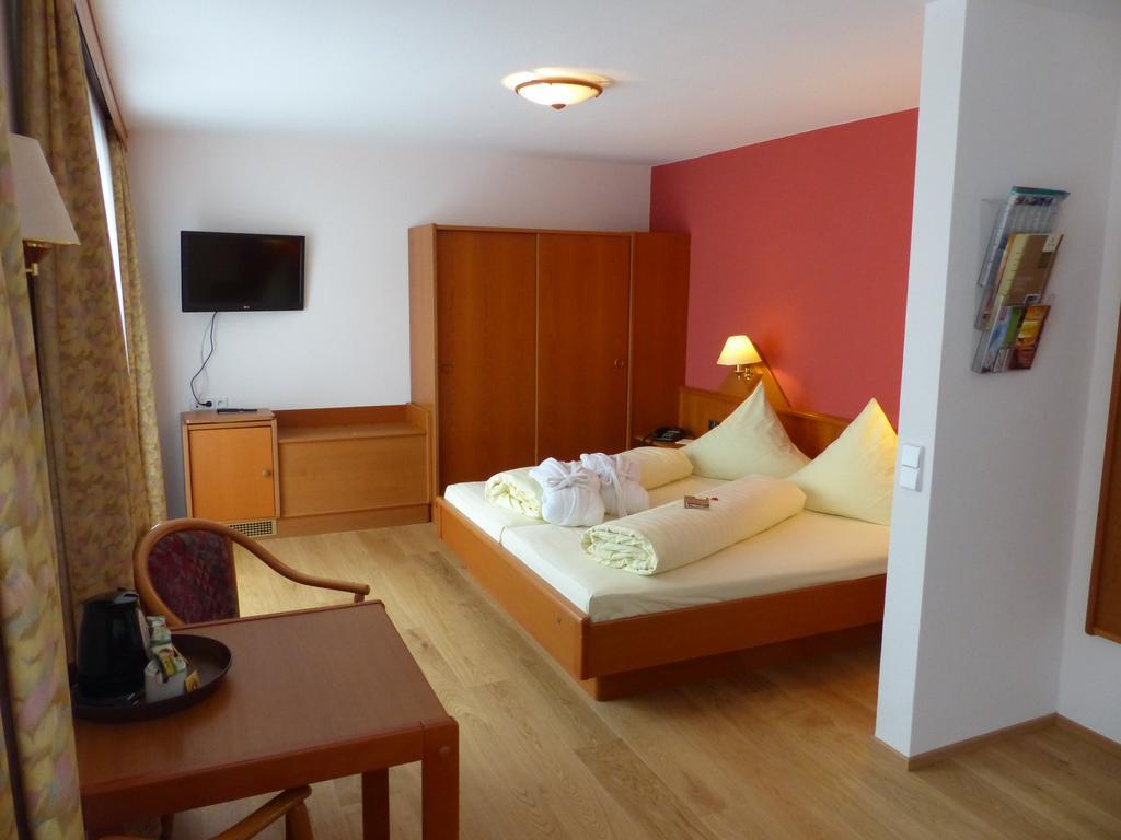 Münsingen Hotel Herrmann מראה חיצוני תמונה